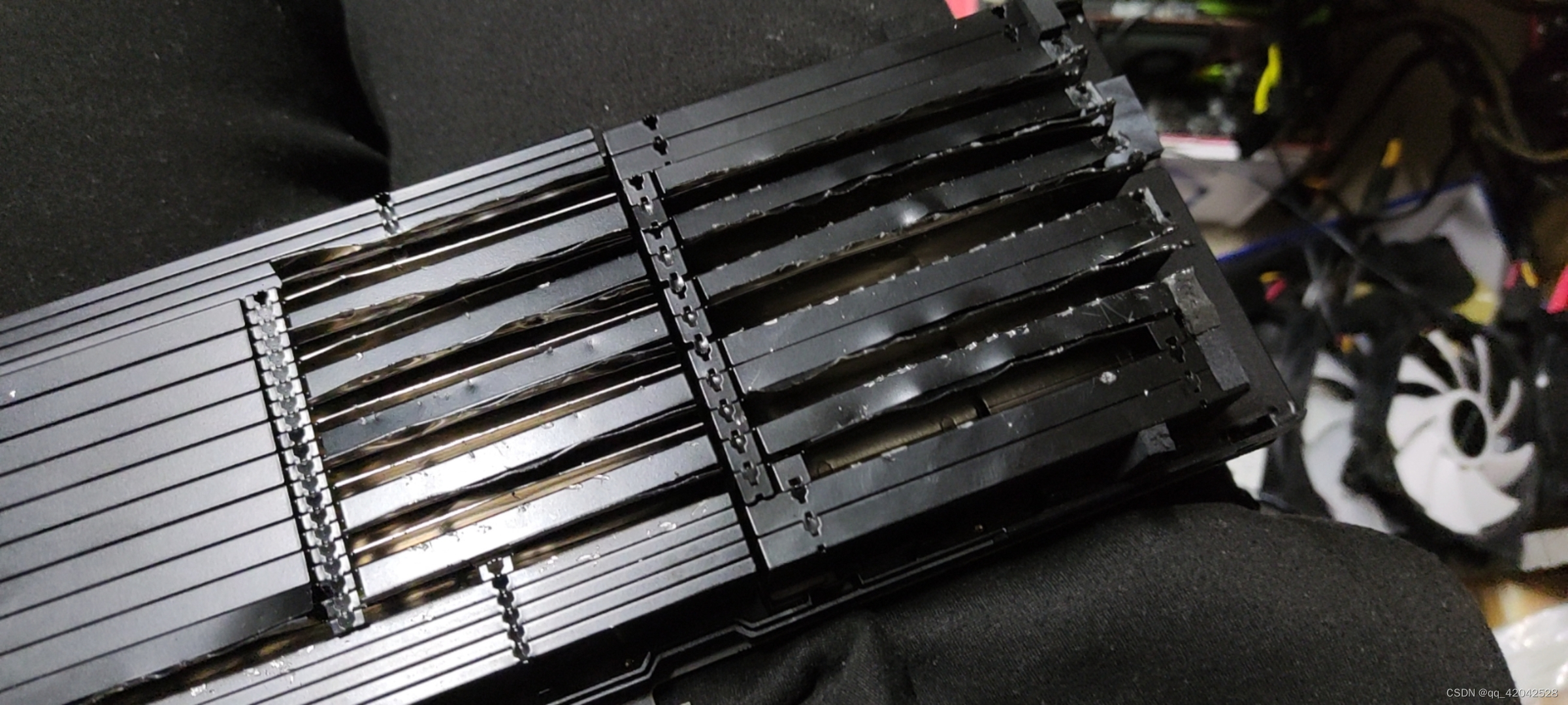 请添加图片描述