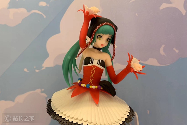 初音，手办，二次元