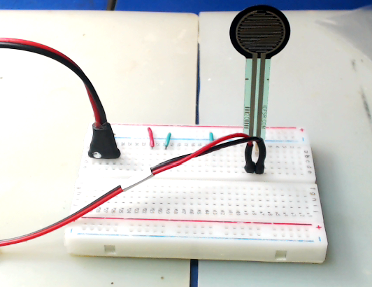 ▲ FSR402测量电路