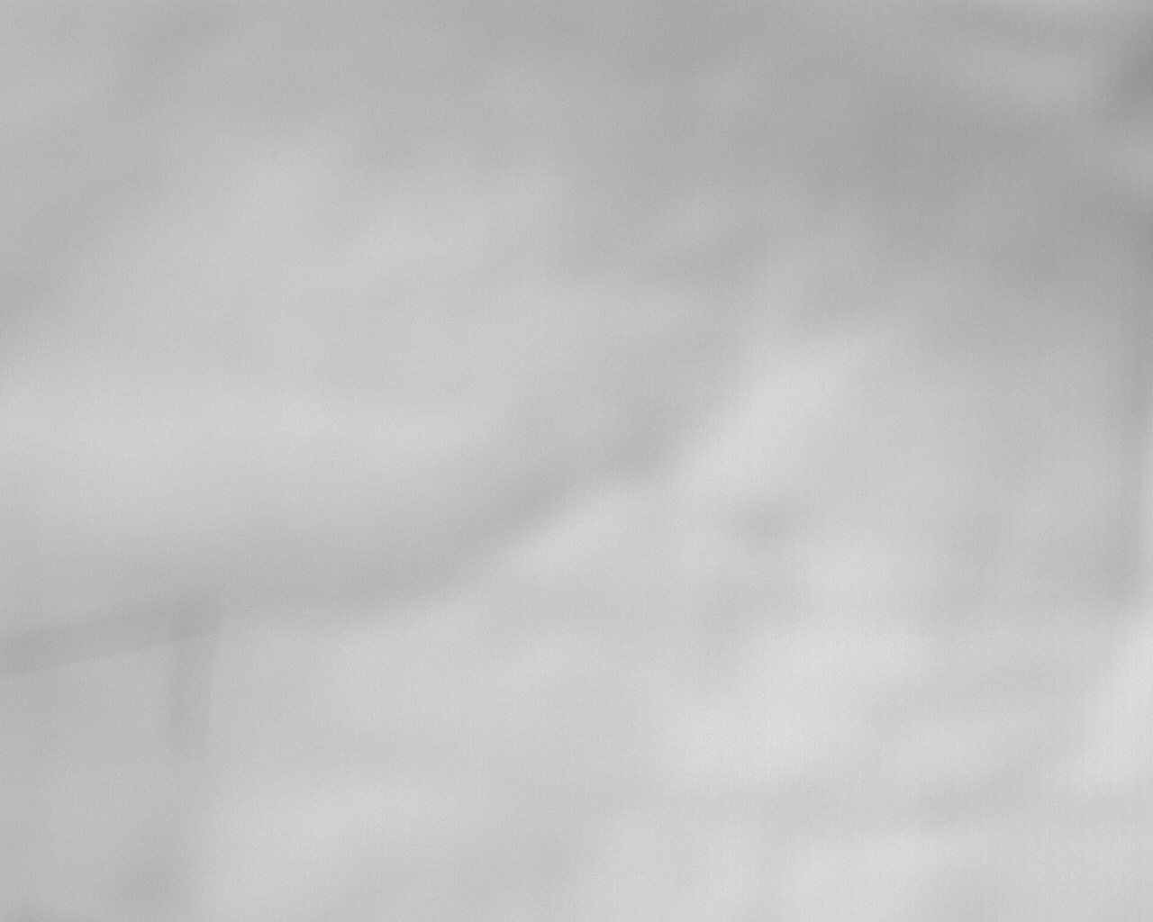 需要校正相机的亮图