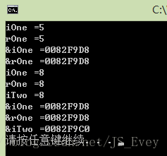 这里写图片描述