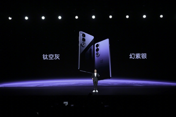 同档罕见！一加ace 3v搭载玻璃后盖：3d好手感