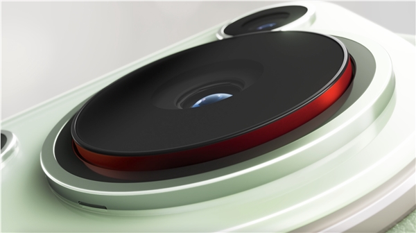 华为pura 70 ultra首创旋动可伸缩摄像头!8.4mm机身塞入1英寸大底传感器