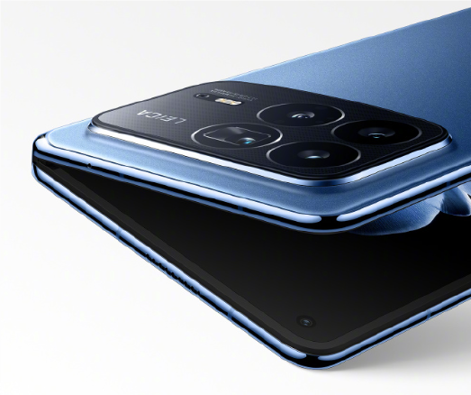 小米mix fold 4首创全碳架构:抗冲击性能提升至300%