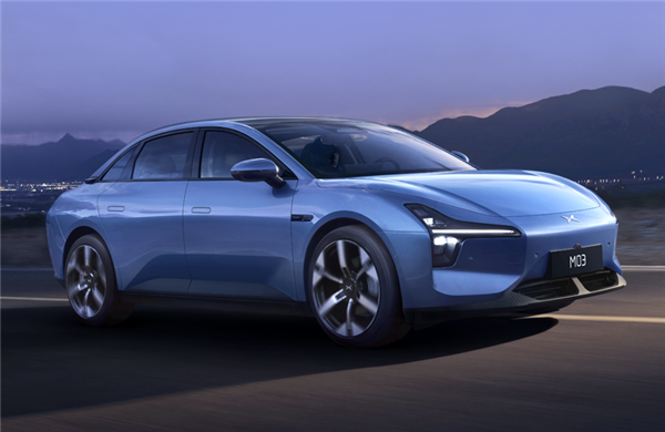 何小鹏:小鹏mona m03下月上市 8月1日起陆续到店