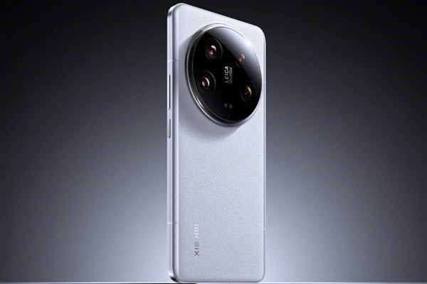 卢伟冰:小米15 ultra没有延期 一切尽在掌握