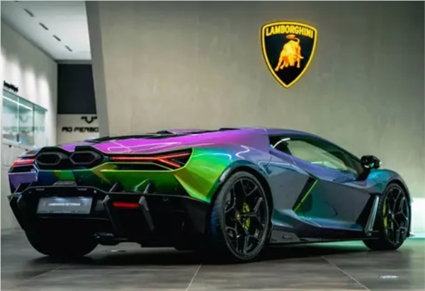 会变色的兰博基尼！revuelto特别版发布：售价超过630万元