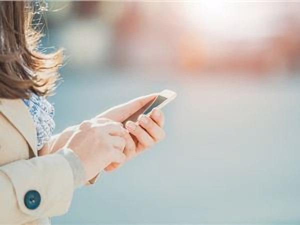 玩手机，移动互联网