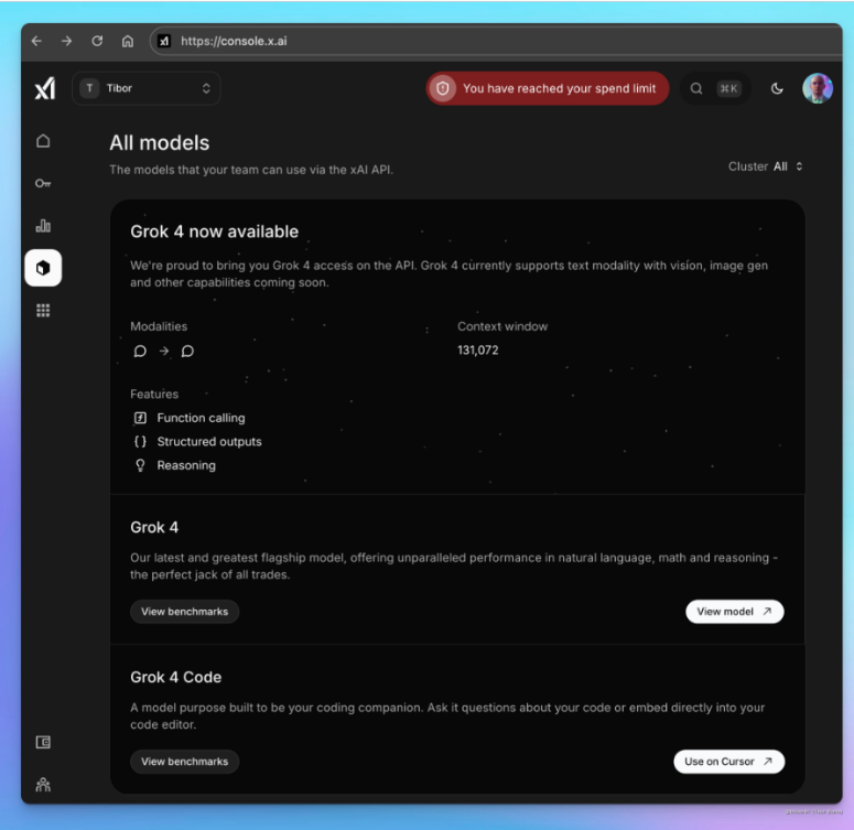 xAI控制台新增Grok4及Grok4Code引用，标志着下一代AI模型即将发布