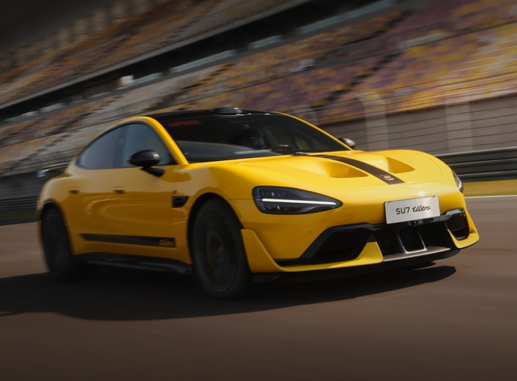 雷军：没有出红米汽车的打算 小米汽车计划2027年出海