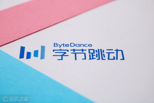 通往AGI之路，字节要同时修两条